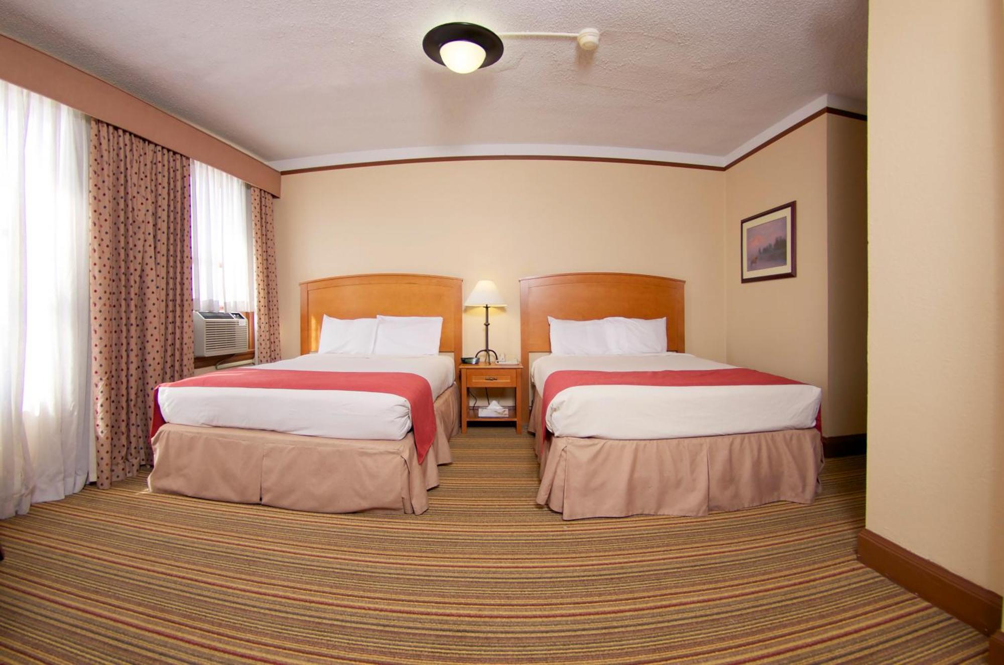 Historic Plains Hotel