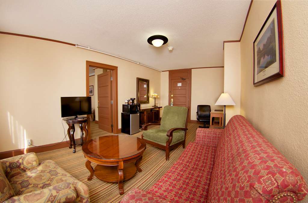 Historic Plains Hotel 3*